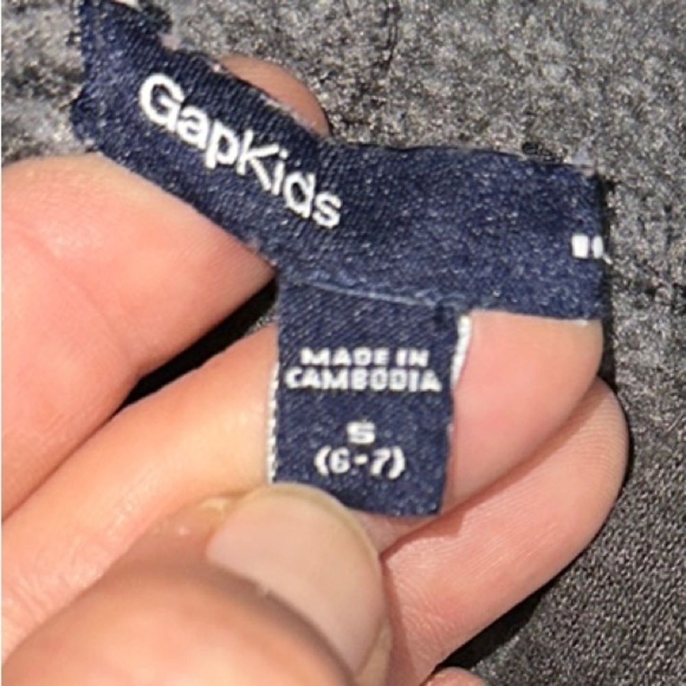 GAP Kids Small 6-7 Gray and Pink Hoodie - Picture 2 of 4